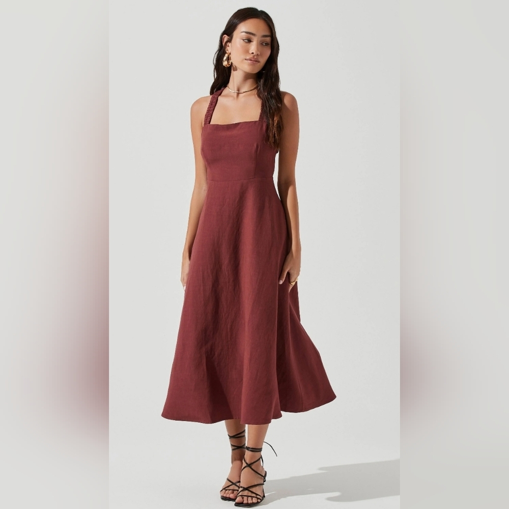 ASTR the Label Valenz Sleeveless Midi Dress Size Large